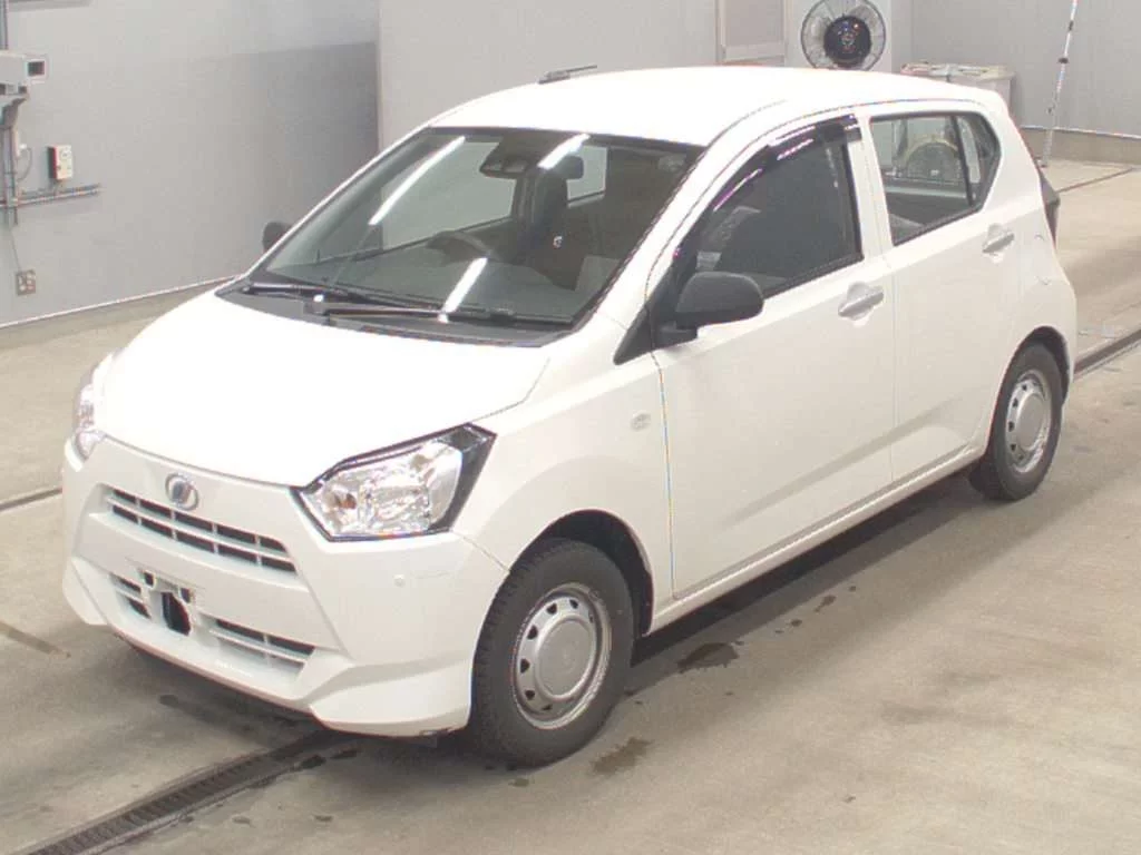 Daihatsu Mira e:S LA350S 2021